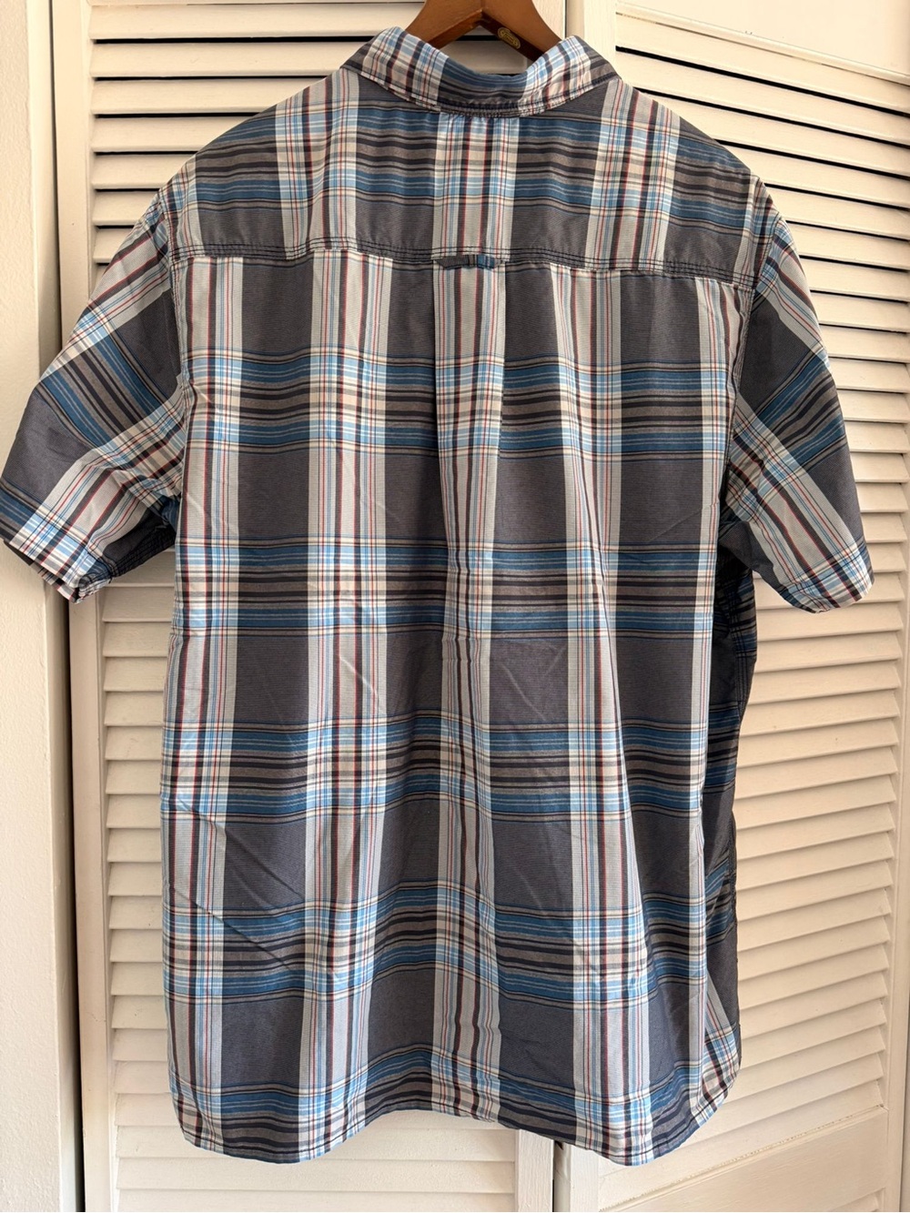 The North Face Men's Short-Sleeve Plaid Button-Down Shirt - Blue, Gray, White